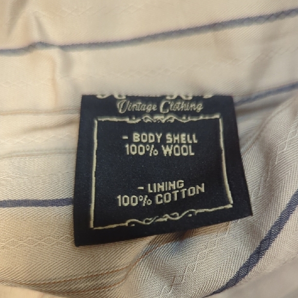 Black Wool Vest with Button Closure - Picture 8 of 8